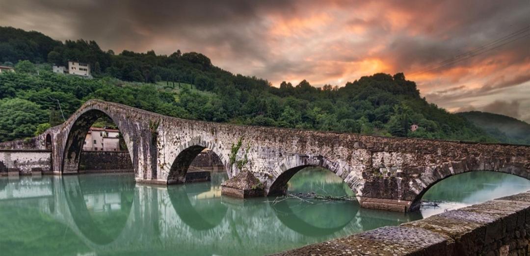 Agriturismo Il Castello Villa Borgo a Mozzano Exterior foto