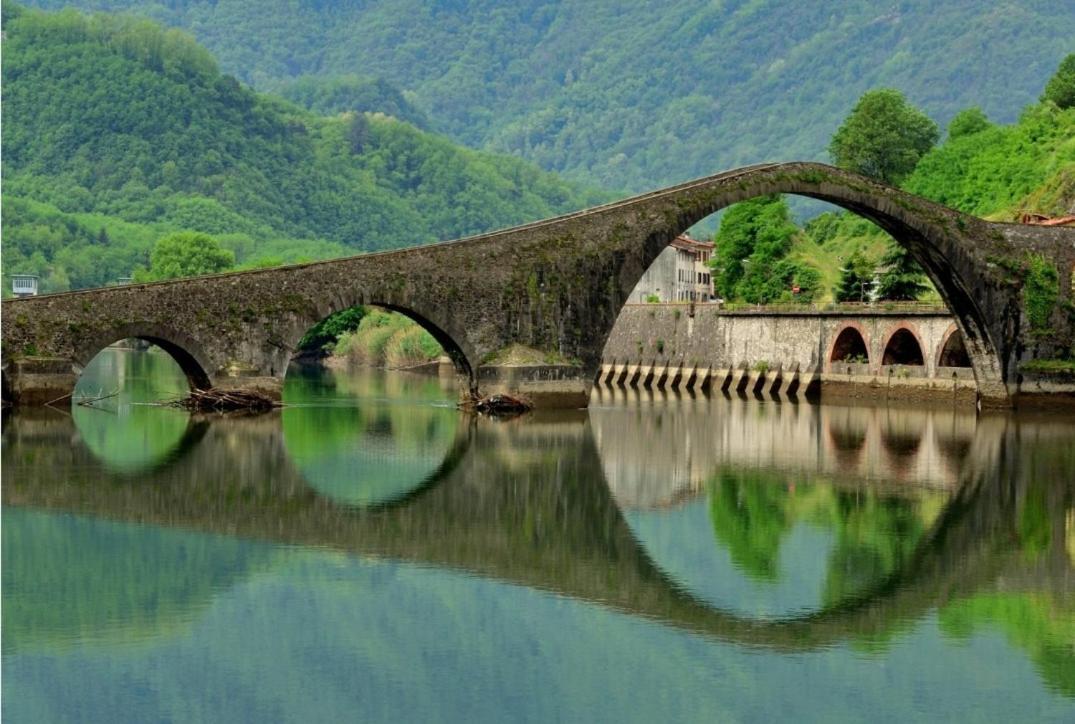 Agriturismo Il Castello Villa Borgo a Mozzano Exterior foto